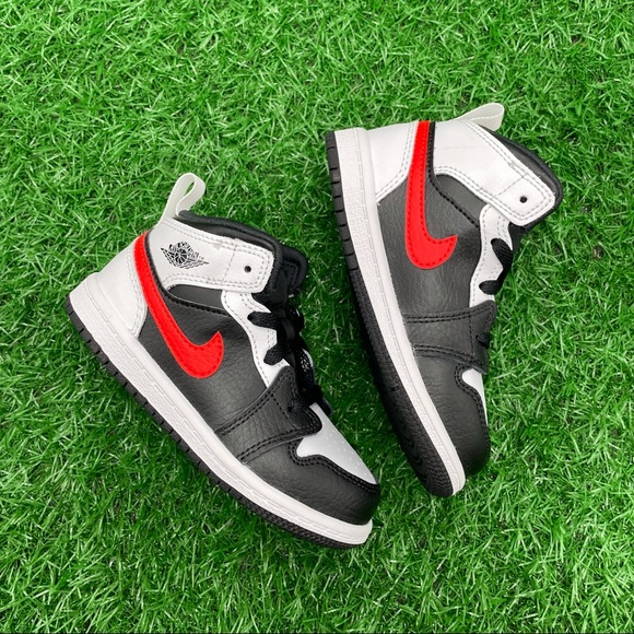 Nike Air Jordan 1 Mid (Td) - Picture 4 of 7